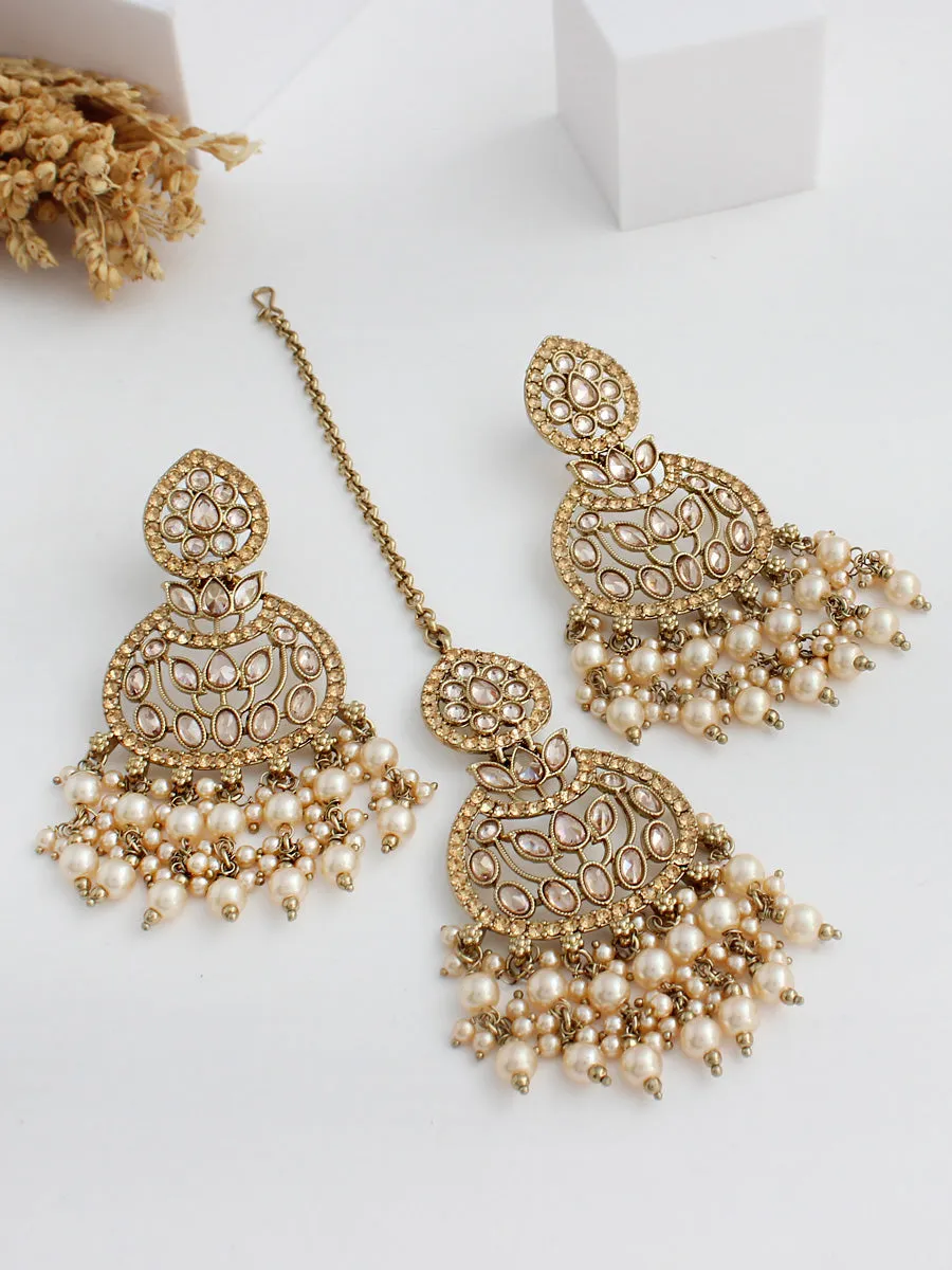 Akira Earrings & Tikka