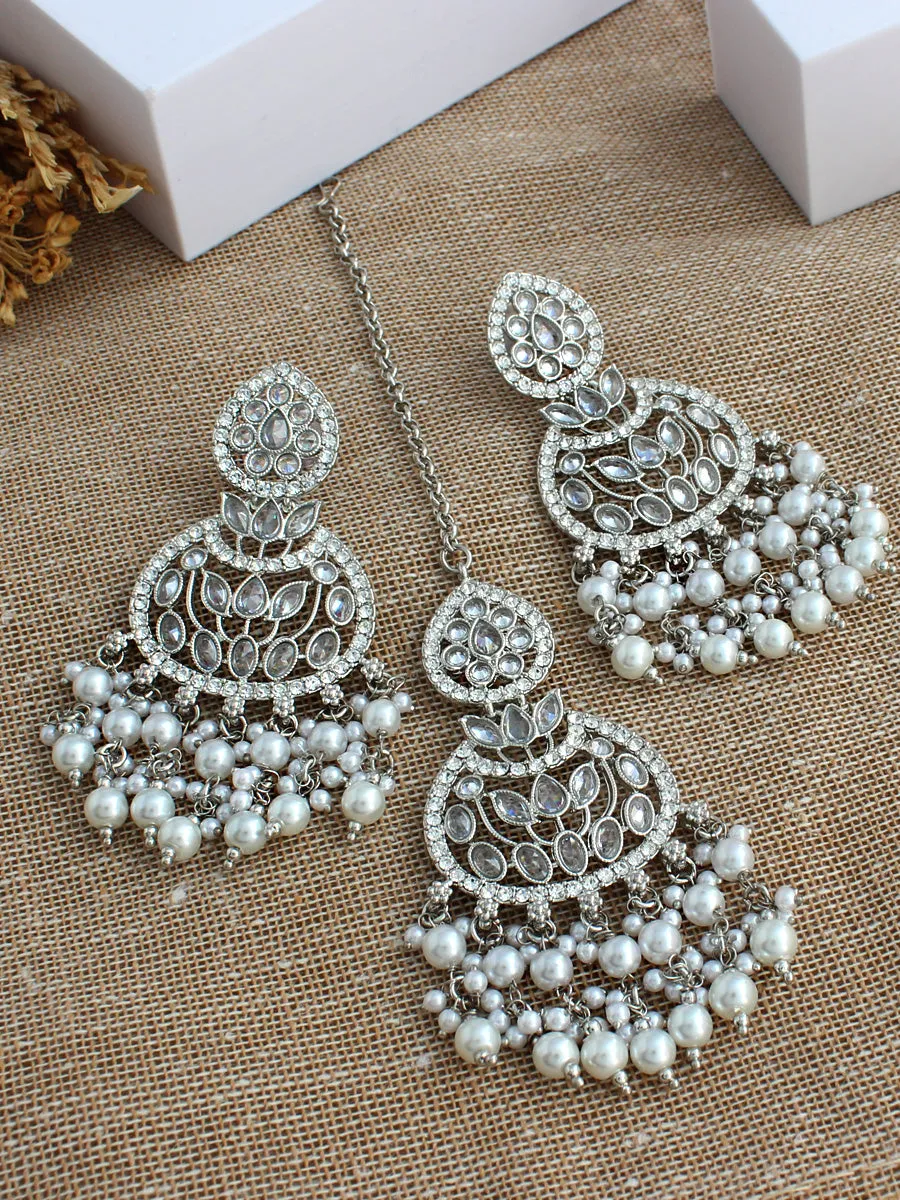 Akira Earrings & Tikka