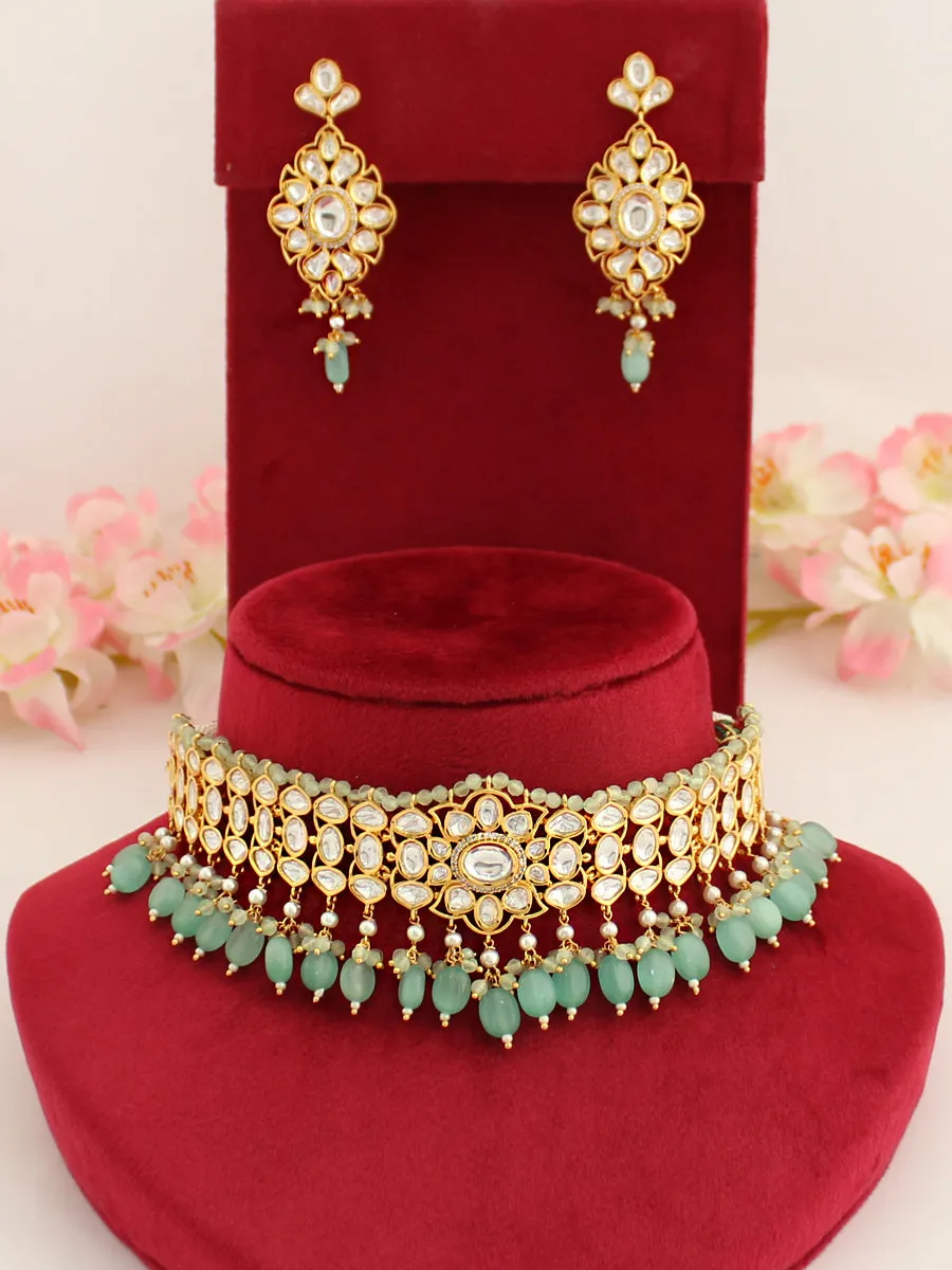 Arishba Choker Necklace Set