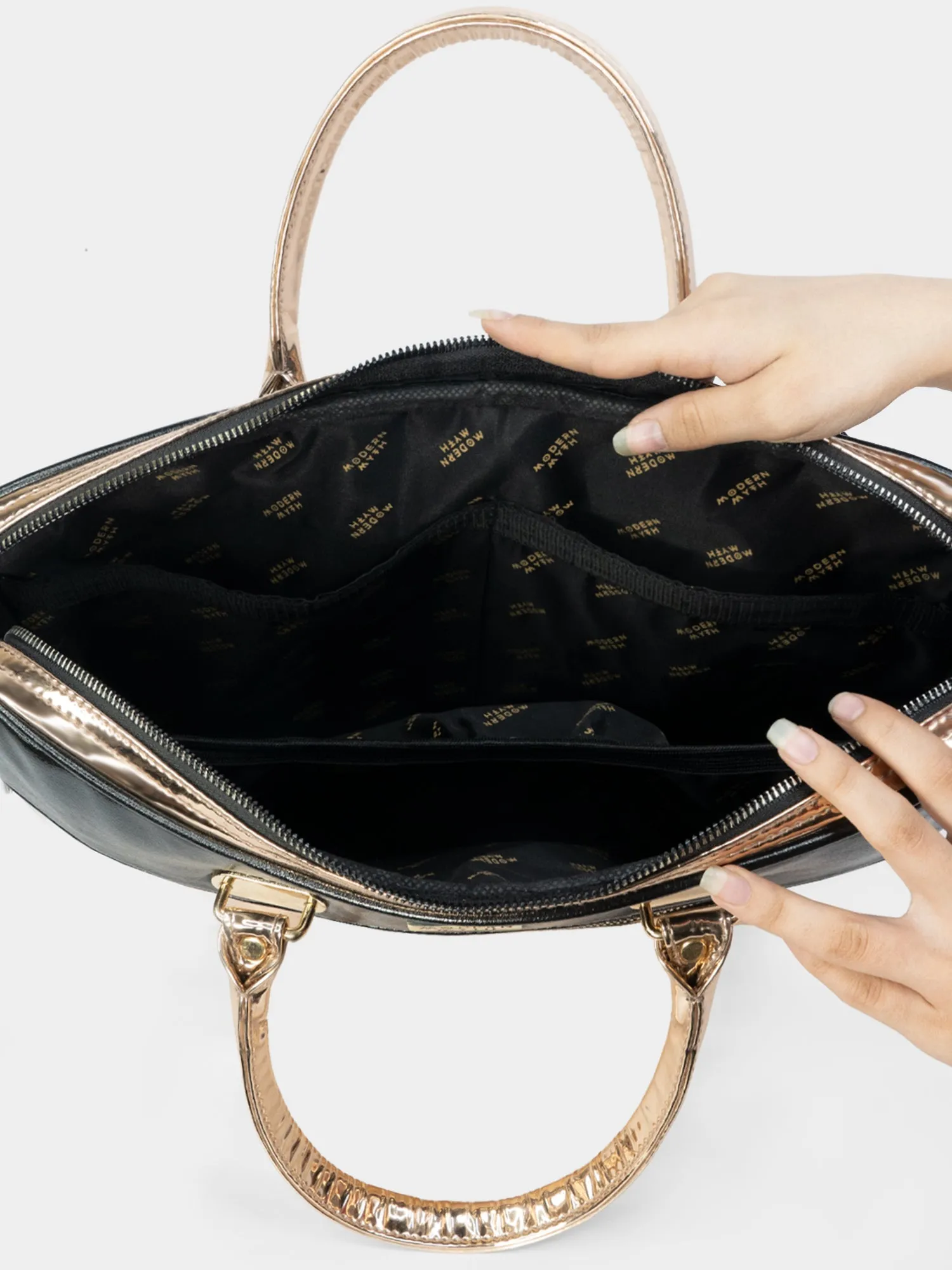Lit Leopard! Cheetah Print & Metallic Rosegold Laptop Sleeve Bag For Up To 15" Laptop/Macbook | Modern Myth
