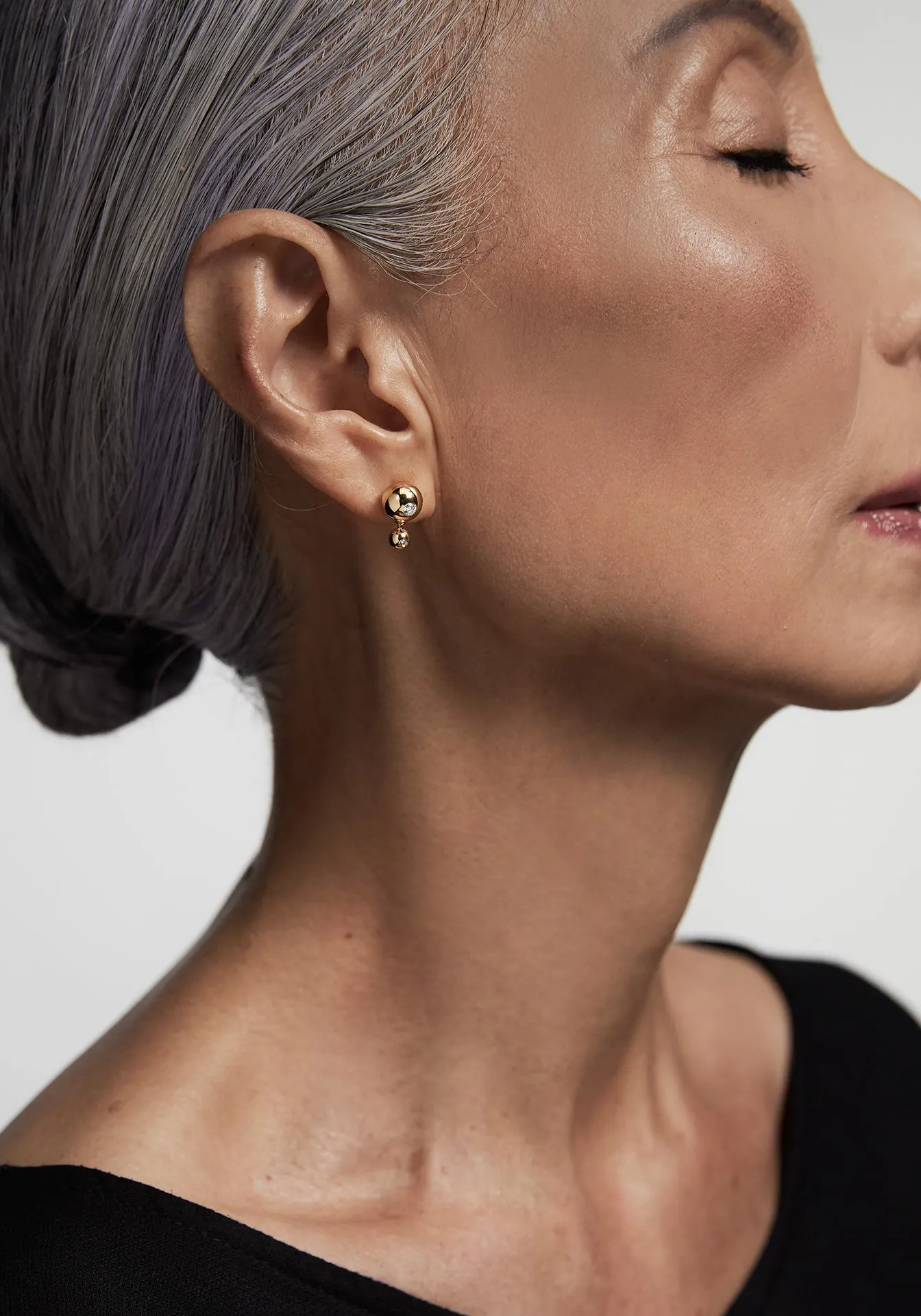 Nemara, 18K Yellow Gold   Diamond Earrings