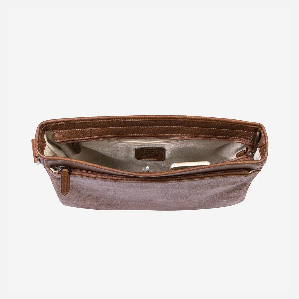Oryx 13" Leather Messenger Bag, Brown