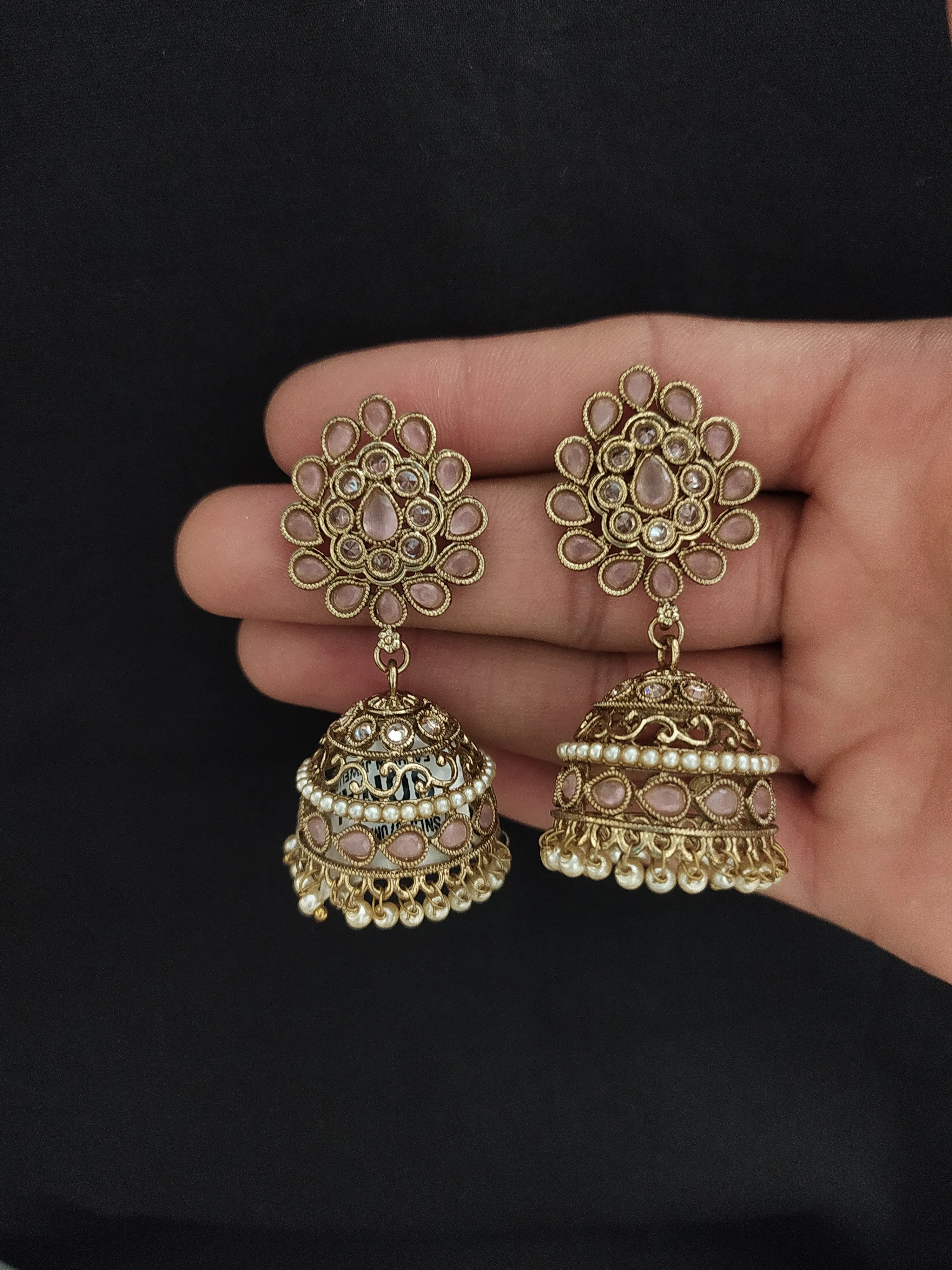 Pear-Shaped Studded Kundan Jhumki in Mehendi Finish