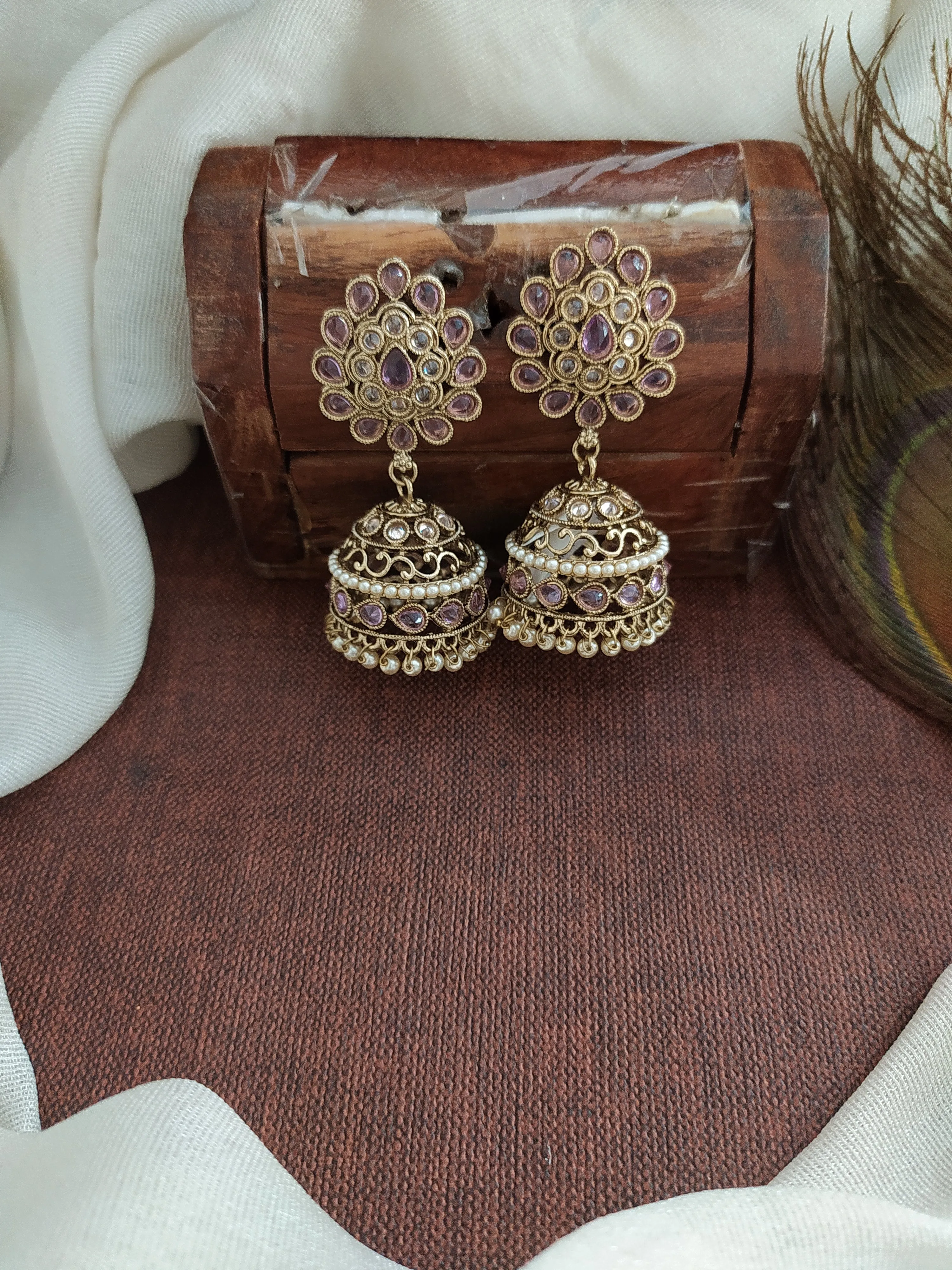 Pear-Shaped Studded Kundan Jhumki in Mehendi Finish