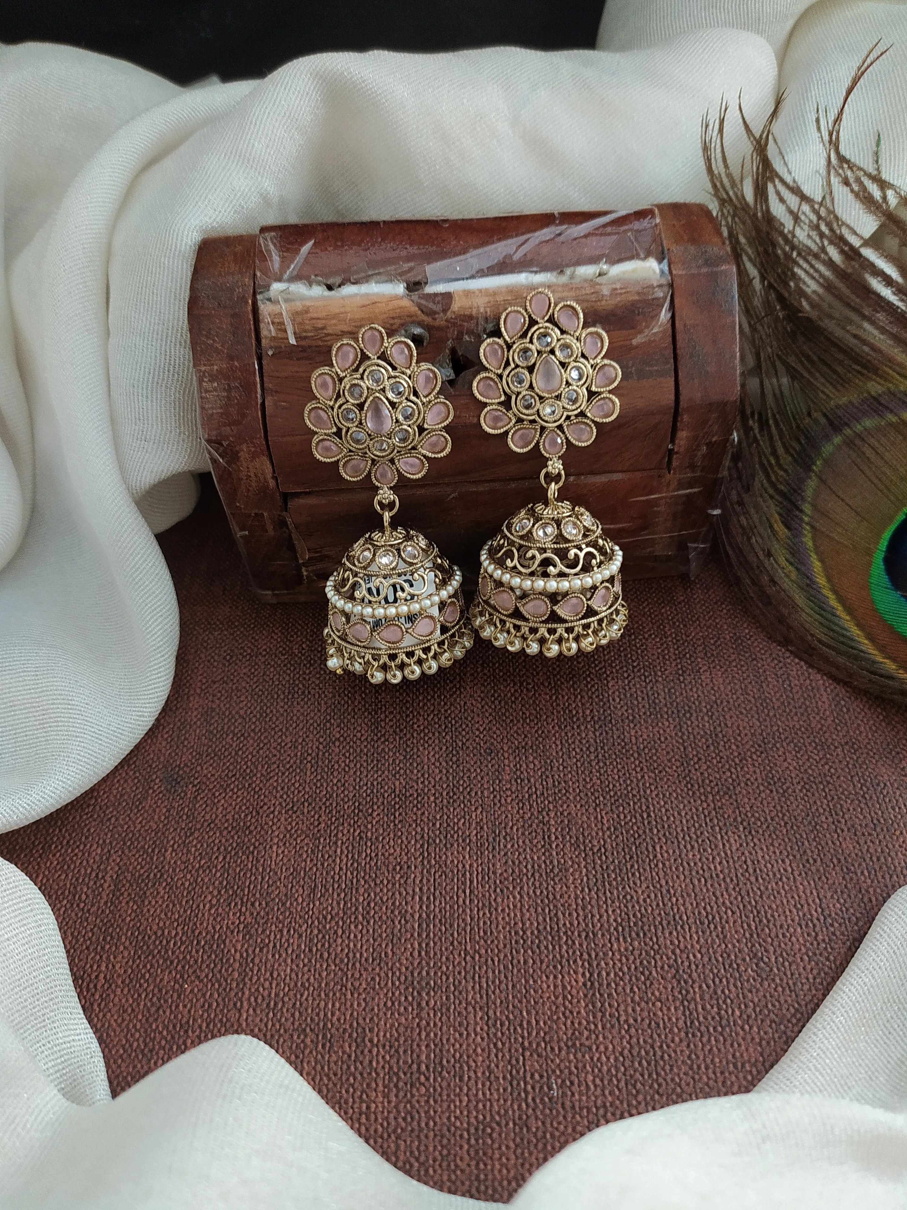 Pear-Shaped Studded Kundan Jhumki in Mehendi Finish